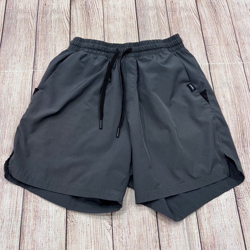 UNRL Boy's Stride Shorts Size Small Drawstring Perforated Heme